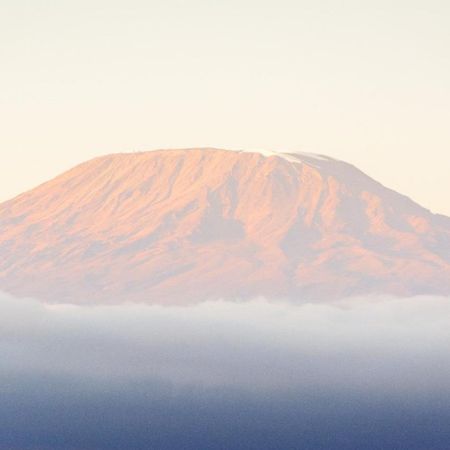 Апартаменти Amboseli Redhouse Екстер'єр фото